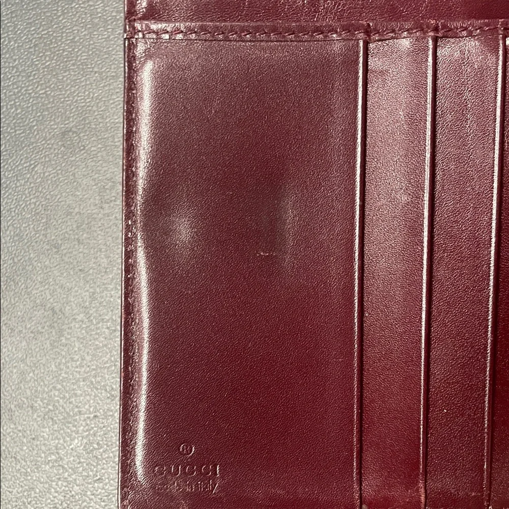 Gucci Maroon Leather Card Holder - Picture 3 of 9